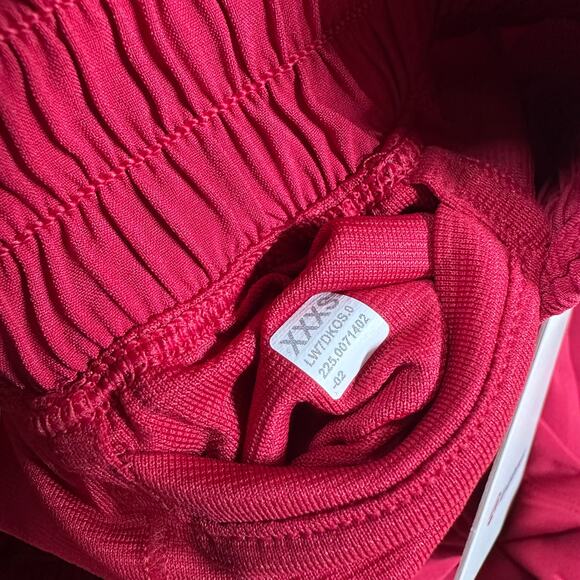 Lululemon Shake It Out High-Rise Running Short 2.5" Pink Dragonfruit Sz XXXS NWT - Picture 7 of 12